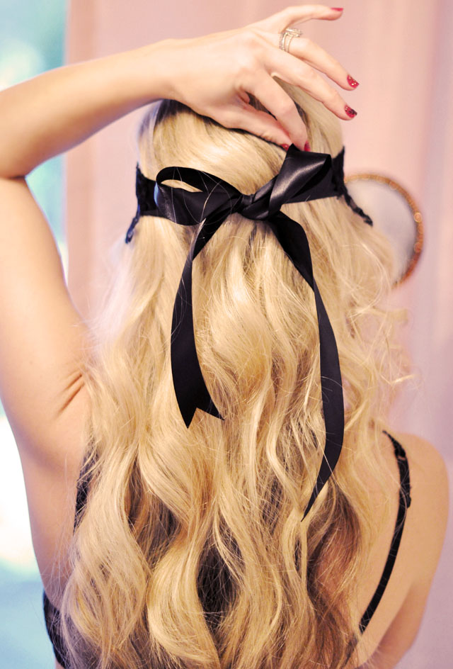 long wavy blonde hair  - beach waves - black bow