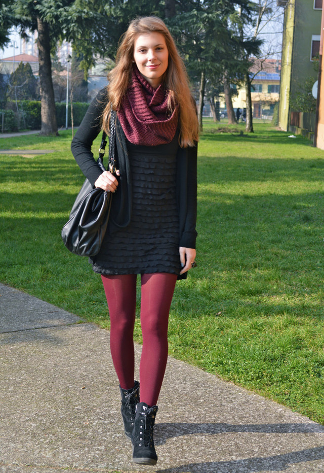 Cute Burgundy Style