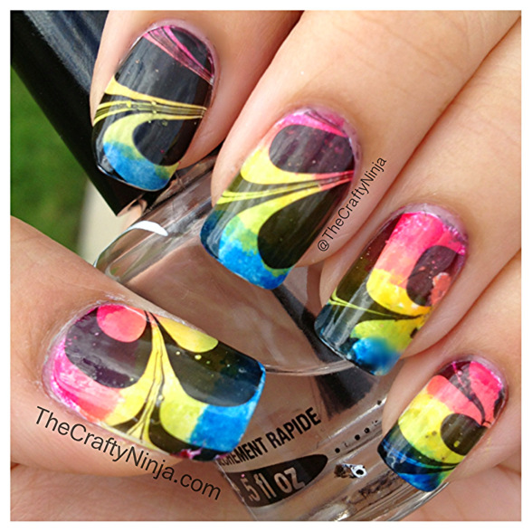rainbow-water-marble-nails