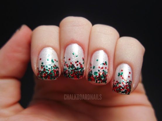 Gorgeous Christmas Nail Designs