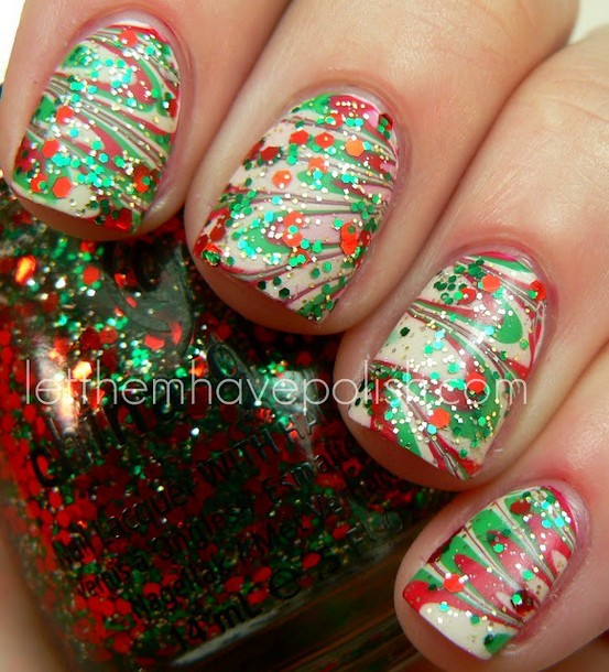 Christmas nails (7)