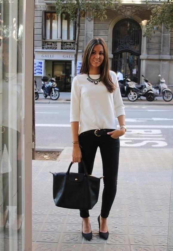 fashion-outlet-barcelona-negro-jeans-color-blanco~look-main-single
