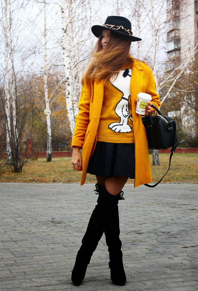 saffron-jackets-black-skirts~look-main-single