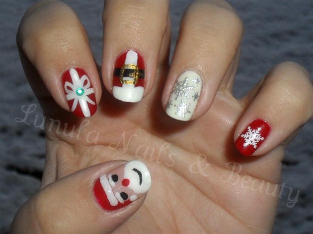 Santa Claus Nail Art Designs