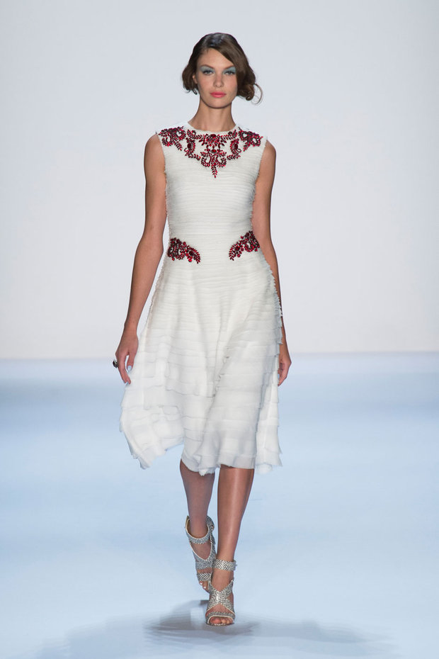 badgley-mischka-spring-summer-14-020_CA