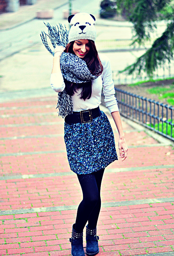 hm-con-dibujos-bershka-color-blanco~look-main-single