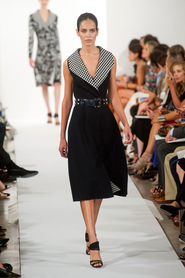 oscar-de-la-renta-spring-summer-14-003_CA