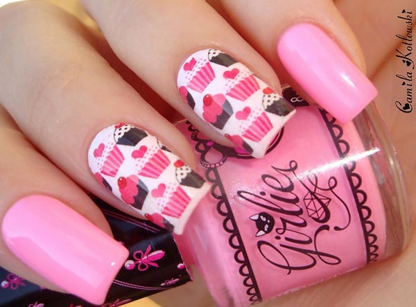 pink-cupcakes-girly-party-nails