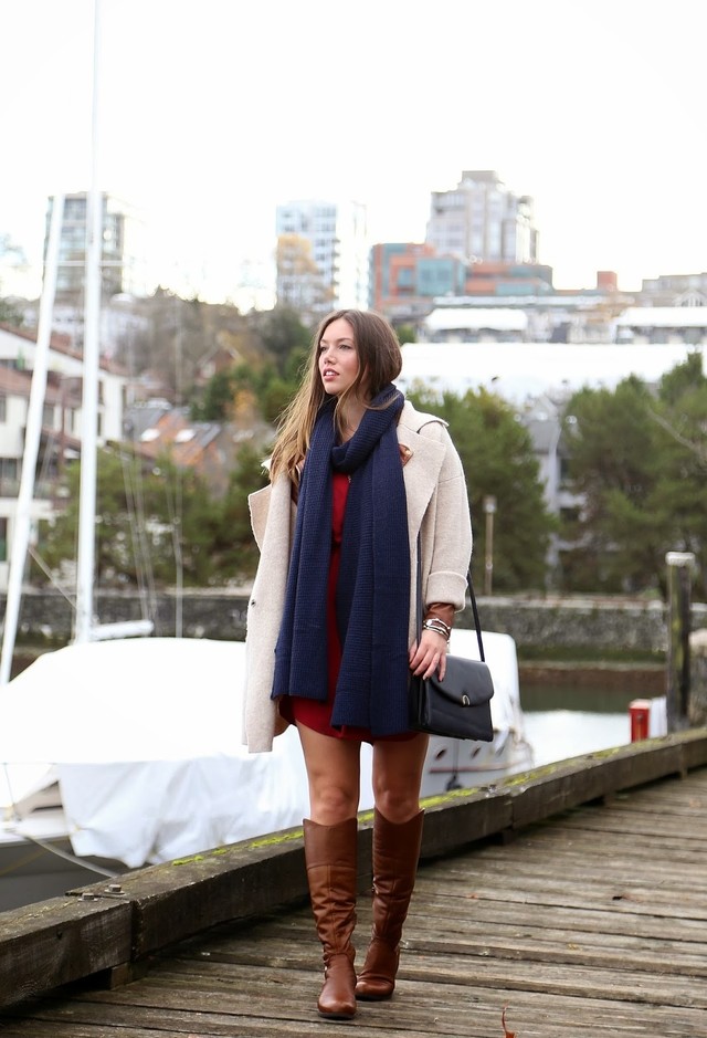 pink-orange-jackets-dark-blue-scarves-echarpes~look-main-single