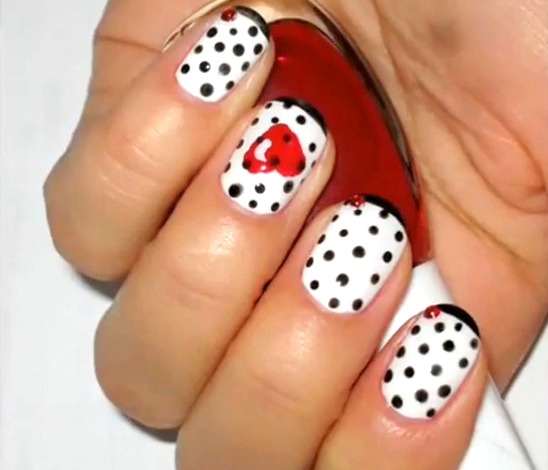 black-and-white-polka-nails-with-heart