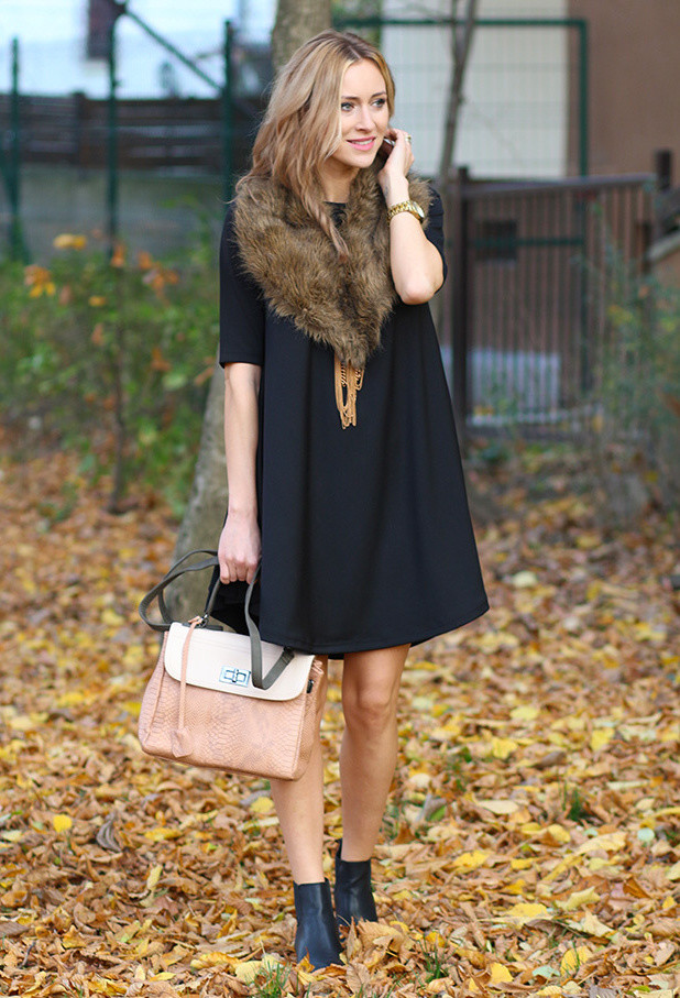 black-dresses-cream-bags~look-main-single