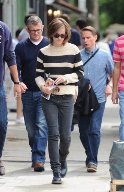 emma-watson-casual-outfits-15