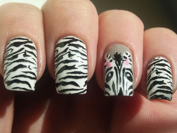 fierce-animal-print-nail--