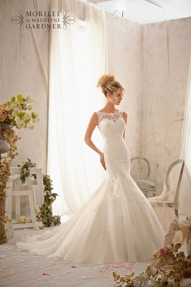 the-latest-mori-lee-bridal-collection-is-full-of-gorgeously-sparkly-princess-gowns-2610-032