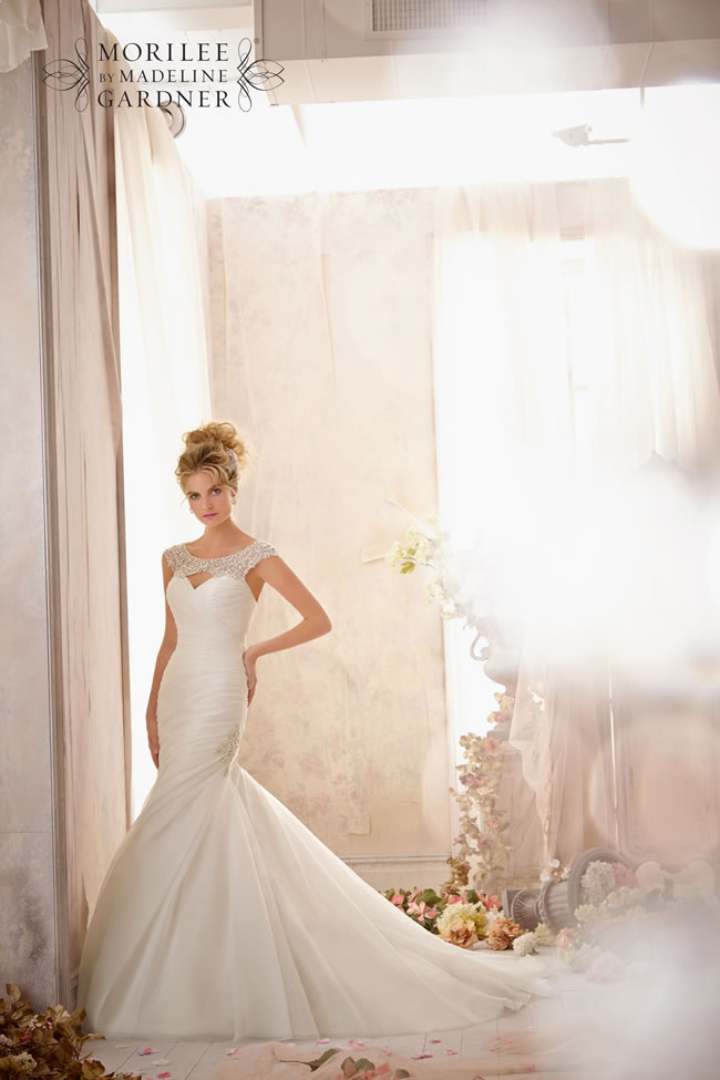 the-latest-mori-lee-bridal-collection-is-full-of-gorgeously-sparkly-princess-gowns-2612-060