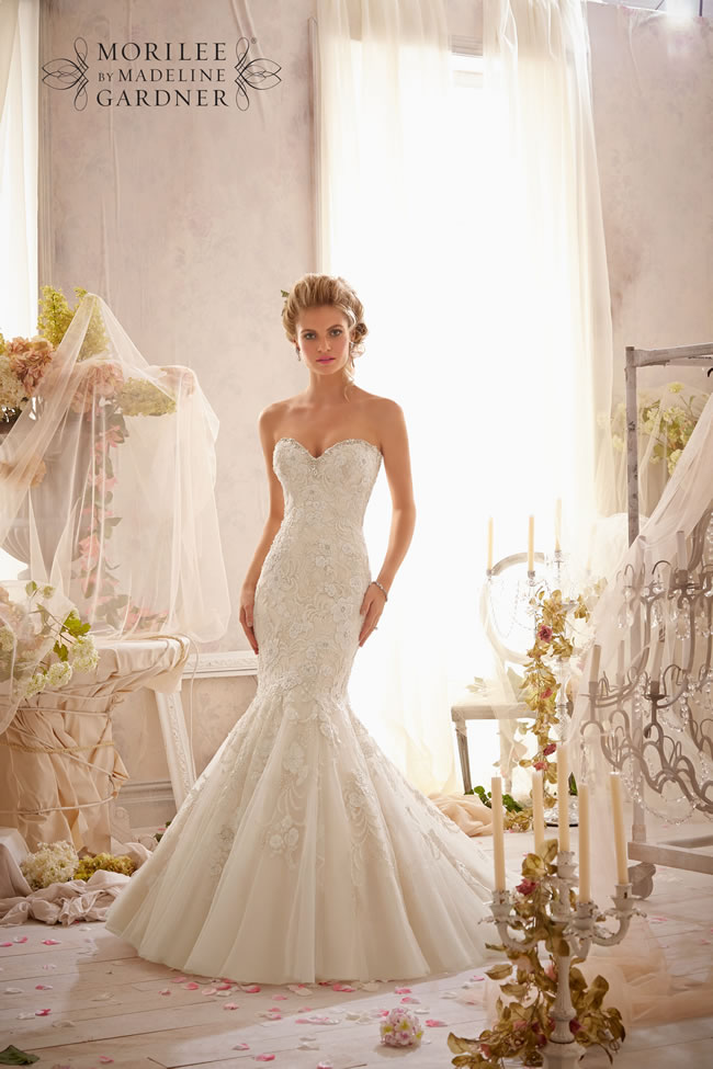 the-latest-mori-lee-bridal-collection-is-full-of-gorgeously-sparkly-princess-gowns-2623-005