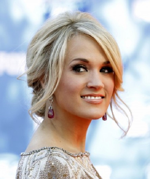 22 Amazing Hairstyles With Bangs