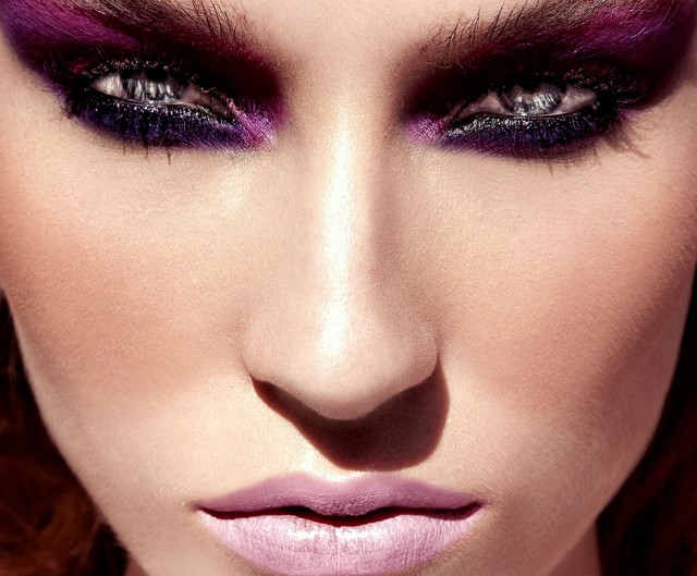 dramatic-pink-and-purple-eye-makeup