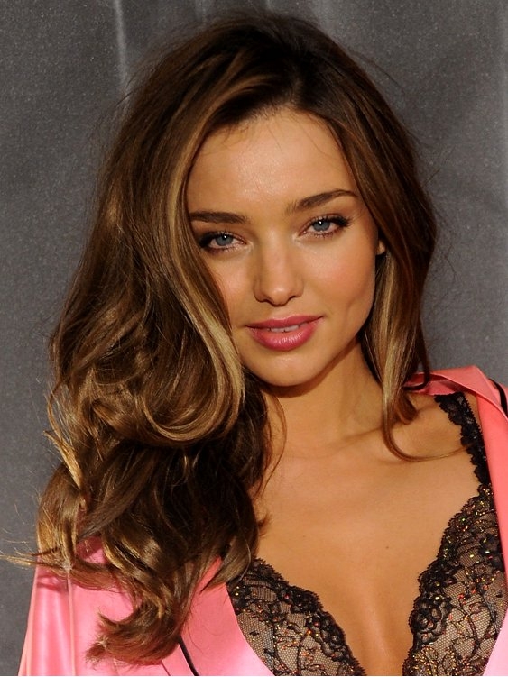 mirandakerrhairhighlights2013becomegorgeous2