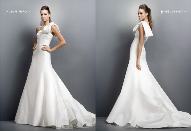 wedding-dress-big-bow-