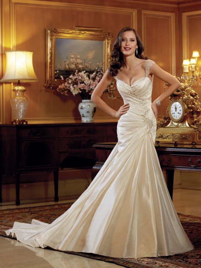 Y11412_wedding_dresses_2014