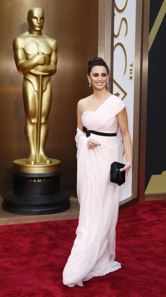 penelope-cruz-oscars-2014