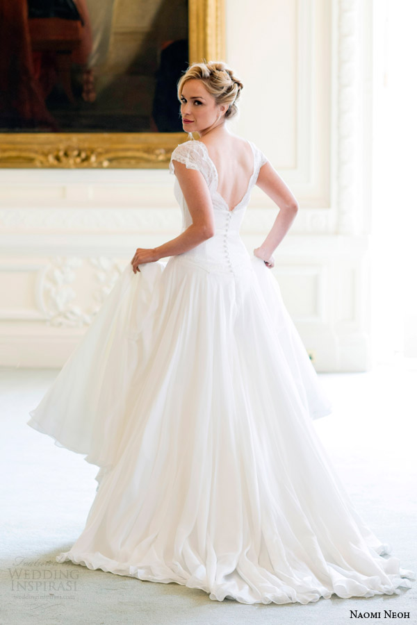 naomi-neoh-bridal-2014-dahlia-wedding-dress
