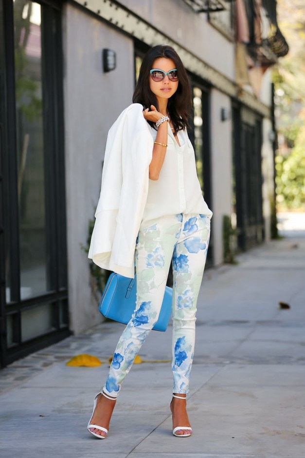 What is the best way to style a short floral dress with leggings or jeans?  - Quora