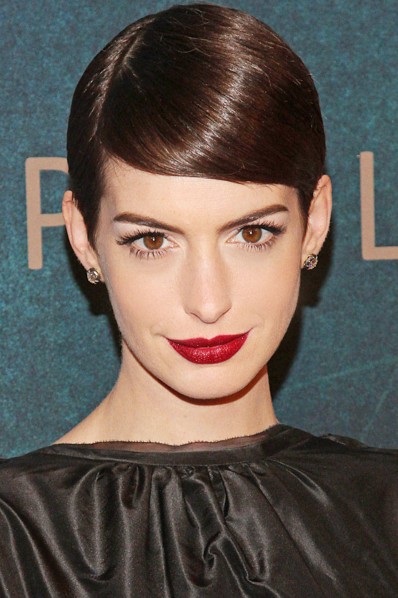 unusual-elle-short-hair-styles-anne-hathaway-xln-xln