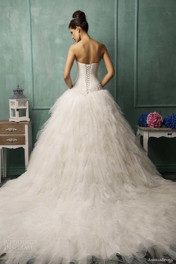 amelia-sposa-wedding-dress-2014-15-122913