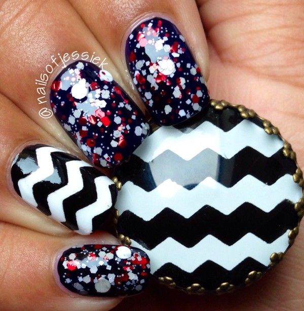 Zig-Zag Chevron Print On Your Nails