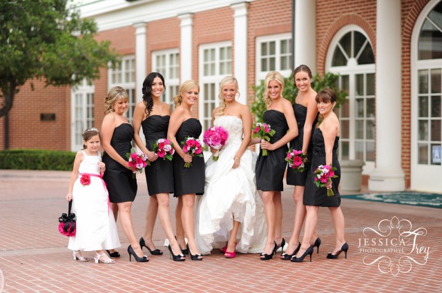 black-bridesmaid-dresses-with-strapless-neckline