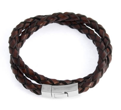 Ideas for Men’s Bracelets: How to Wear and Sell These Trendy Accessories