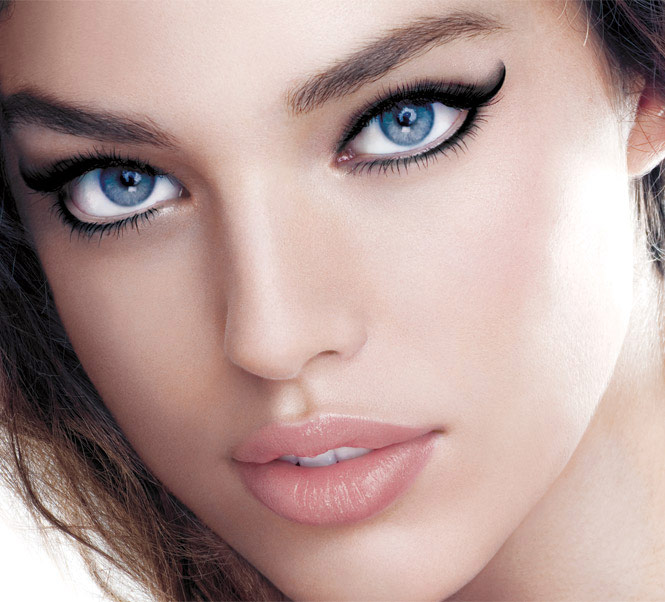 How to get the perfect cat eye look