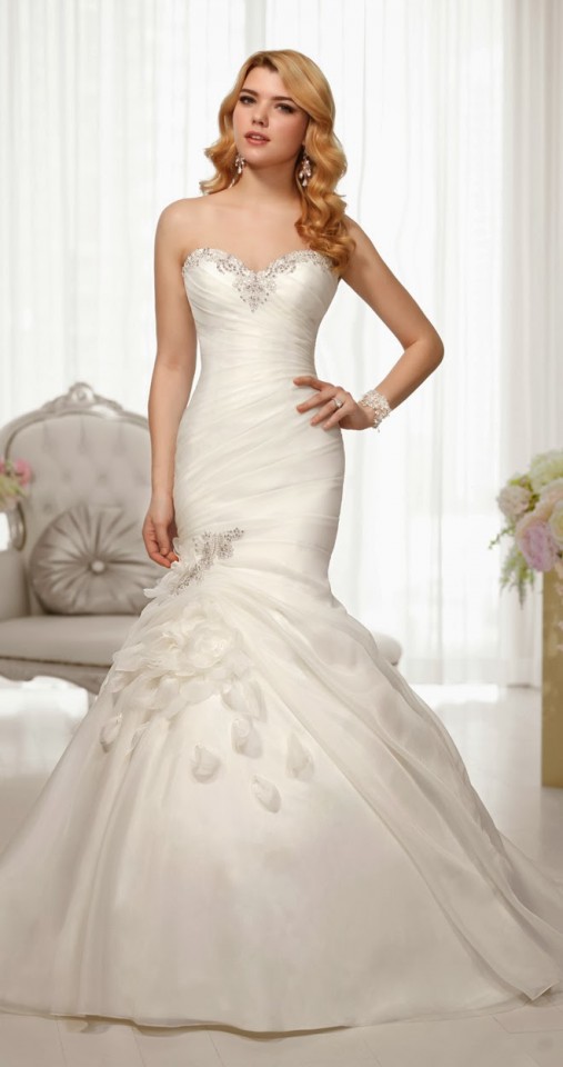 wedding-dresses-essense-of-australia-2014-D1539_alt1_zoom