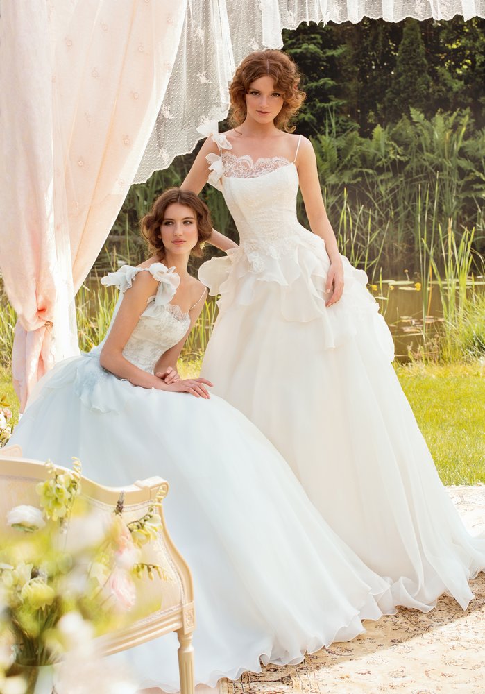 Sole Mio – Stunning Wedding Dress Collection by Papilio