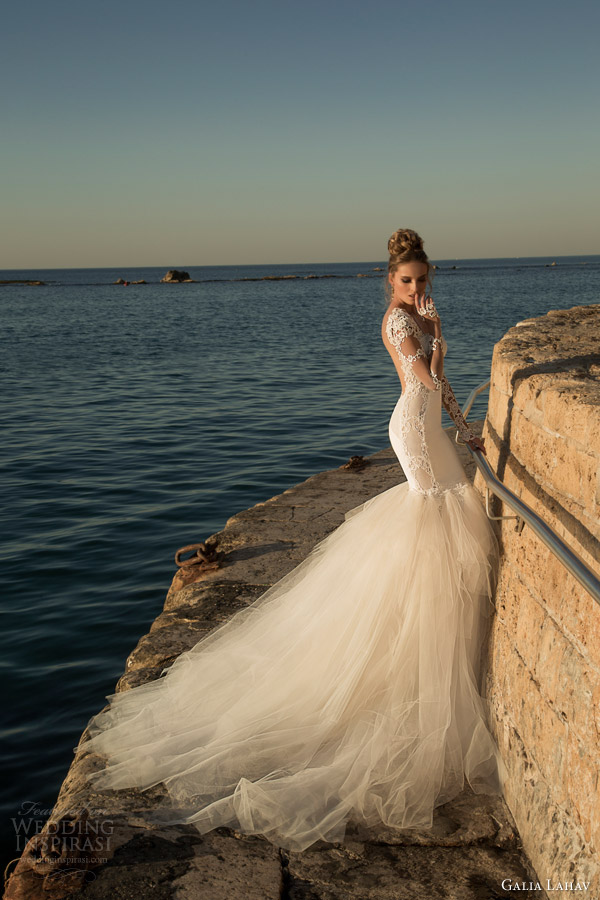 galia-lahav-wedding-dresses-spring-2015-tulia-long-sleeve-gown-full-tulle-skirt-side-view