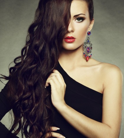 Amazing Black Dress Makeup Ideas