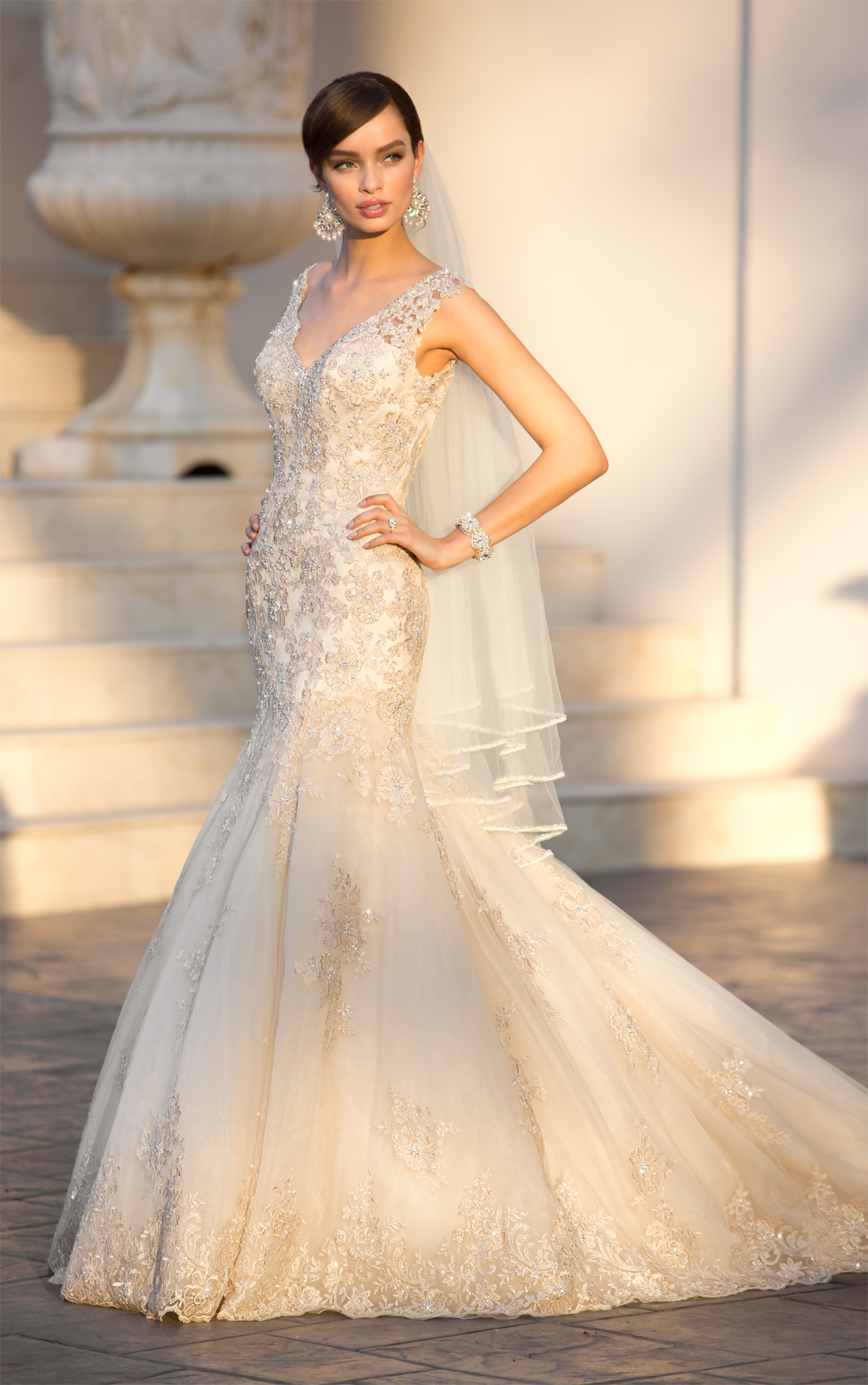 26 Wedding Gowns That Will Leave You Speechless