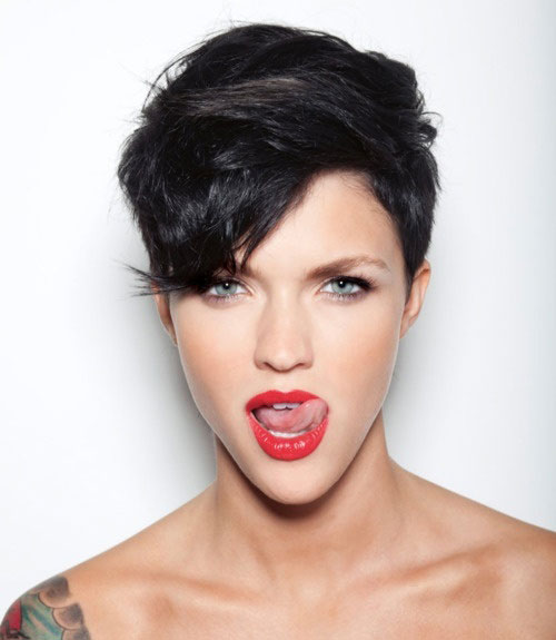 Short Hairstyle For Fabulous Look