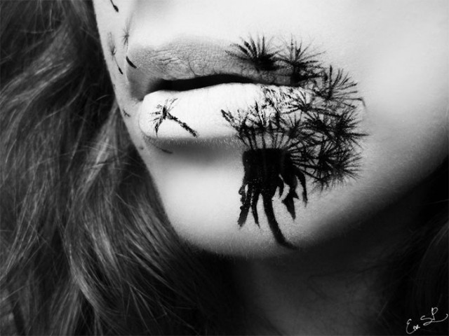 Creepy-Halloween-Lip-Art-by-Eva-Senín-Pernas-09