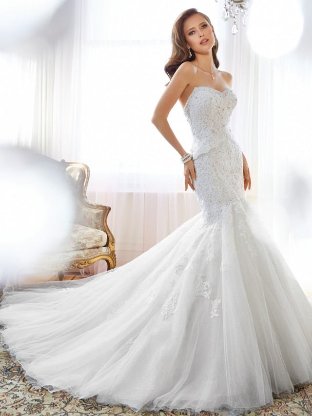 Y11553_Designer-Wedding-Dresses-2015