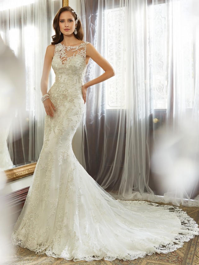Y11557_Designer-Wedding-Dresses-2015