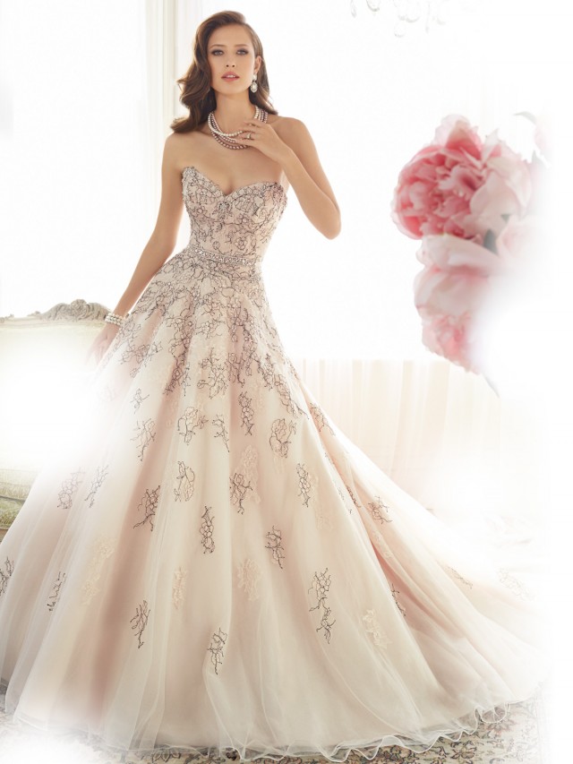 Y11576_Designer-Wedding-Dresses-2015
