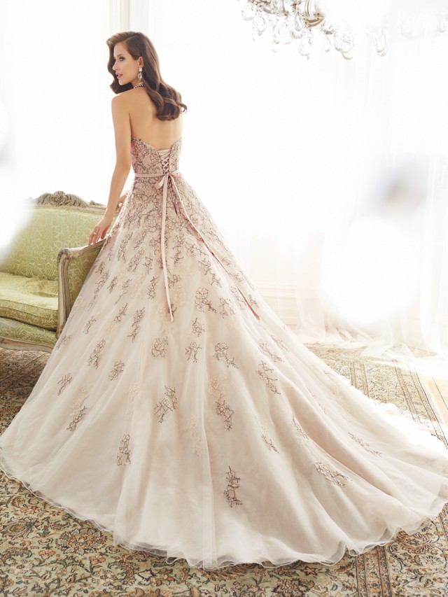 Y11576_bk_Designer-Wedding-Dresses-2015