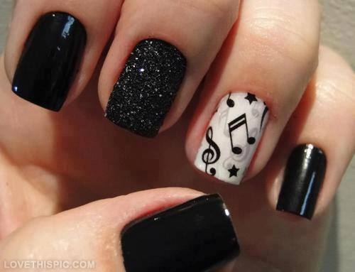 20618-Music-Note-Nails