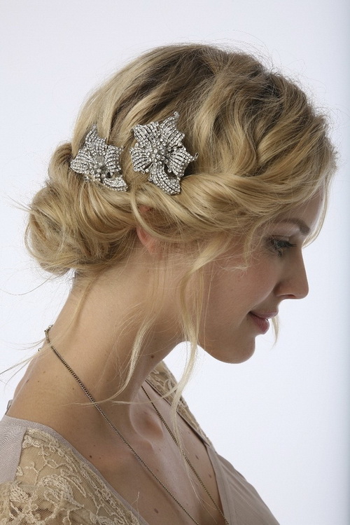 Vintage-Wedding-Hairstyles-with-Updo