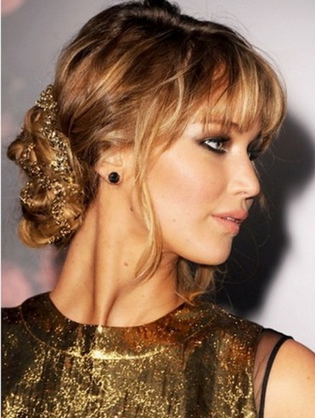 THE BEST COLLECTION OF CHRISTMAS HAIRSTYLES