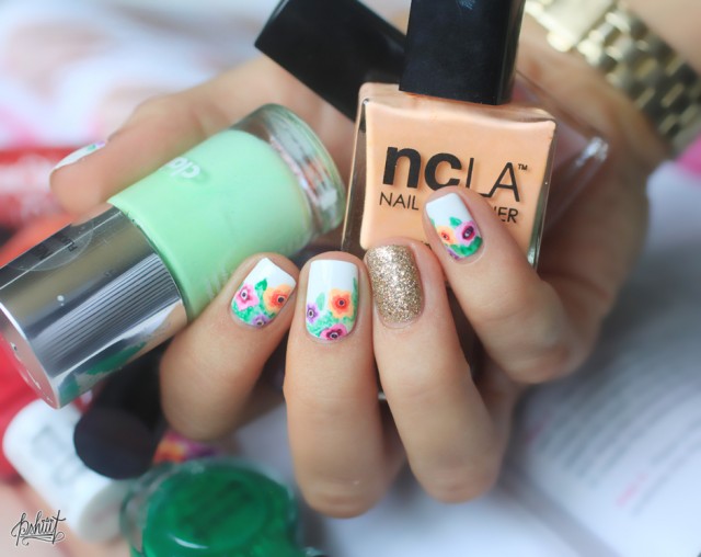 flowers-nailart1