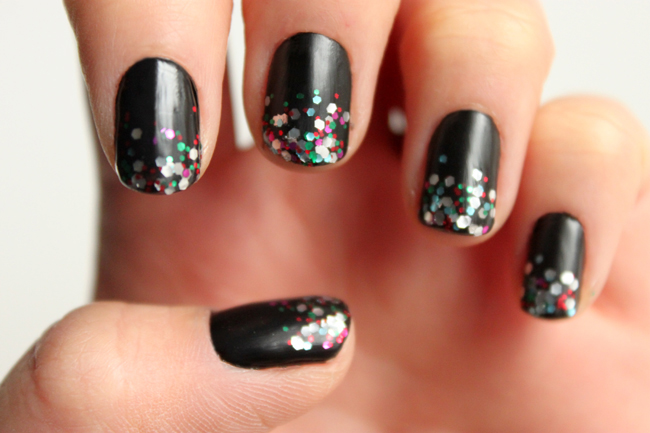 Add a Holiday Sparkle to Your Nails